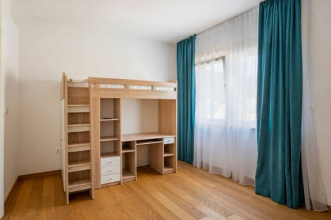 Квартира, 1313 м², 480 976$ — FAKTOR